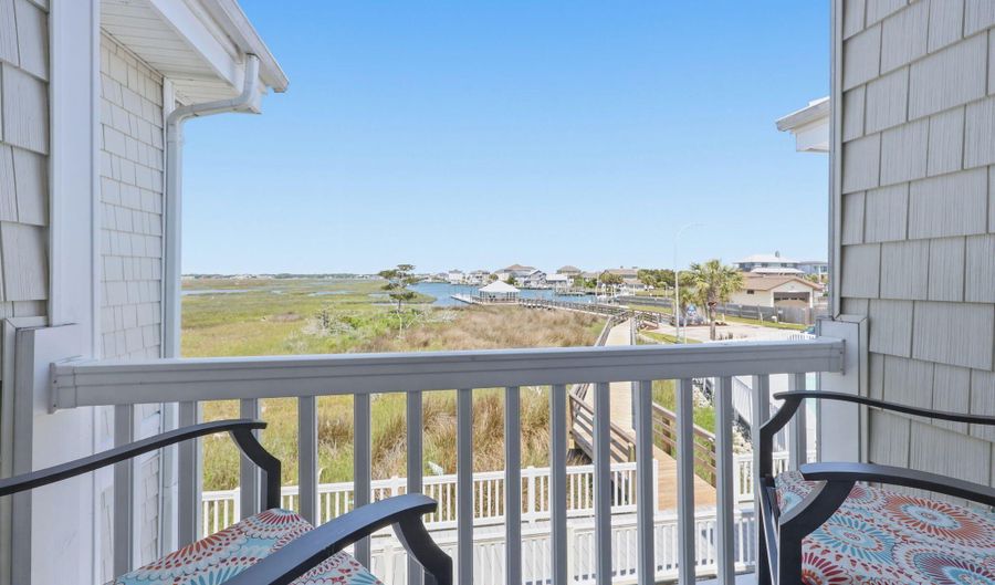602 W Ft Macon Rd 218, Atlantic Beach, NC 28512 - 1 Beds, 1 Bath