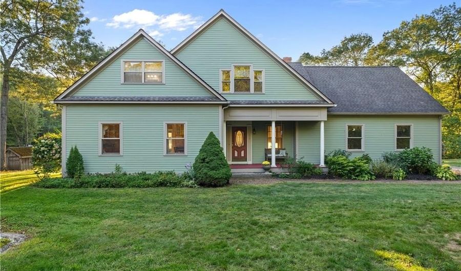 279 North Rd, Hopkinton, RI 02833 - 4 Beds, 3 Bath