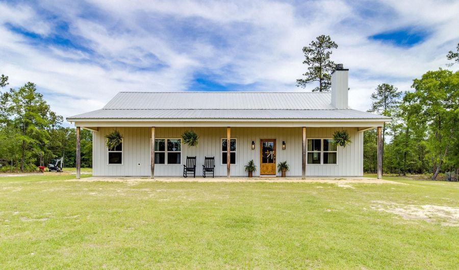 471 Mustang Rd, Camden, SC 29020 - 3 Beds, 2 Bath