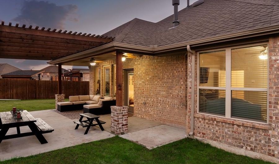 3045 Meredith Ln, Heath, TX 75126 - 4 Beds, 5 Bath