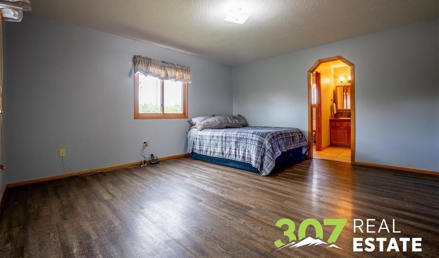 145 N 37th St, Cody, WY 82414 - 3 Beds, 1 Bath