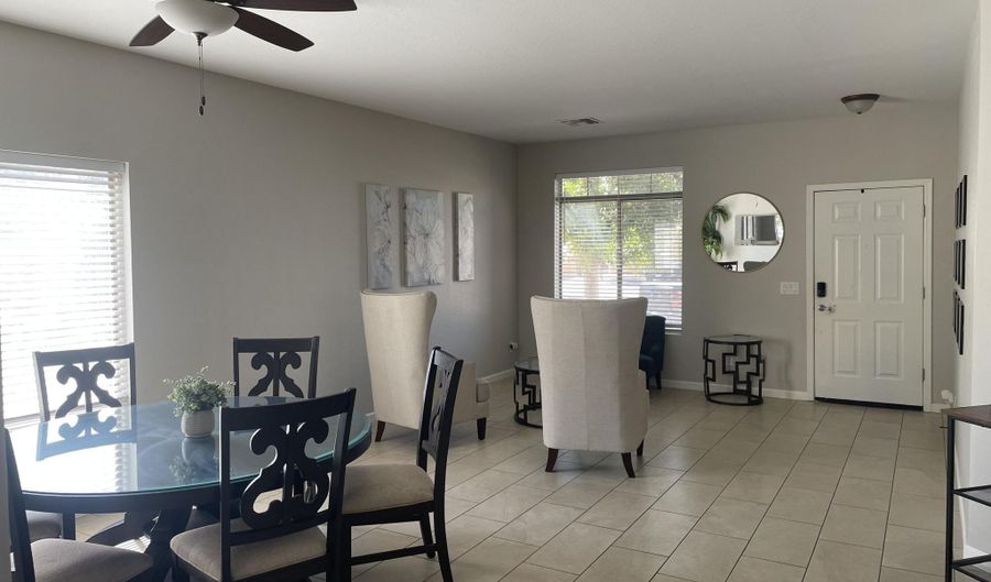 12376 W SELLS Dr, Avondale, AZ 85392 - 6 Beds, 4 Bath