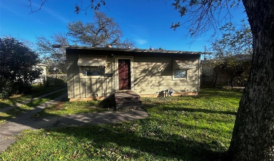 1741 Palm St, Abilene, TX 79602 - 2 Beds, 1 Bath