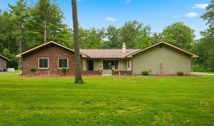 1455 N 140 W, Angola, IN 46703 - 3 Beds, 2 Bath