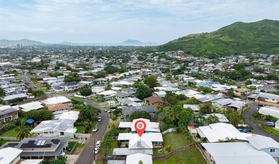 1342 Nanialii St, Kailua, HI 96734 - 3 Beds, 2 Bath