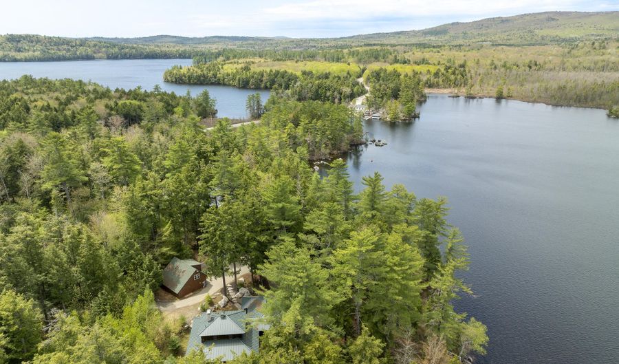 389 Castle Island Rd, Belgrade, ME 04917 - 4 Beds, 4 Bath