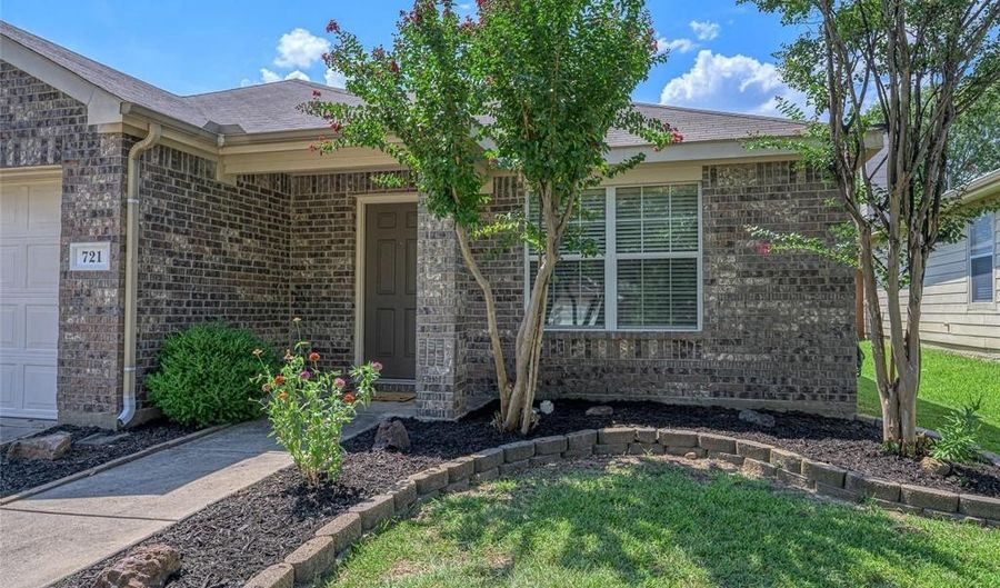 721 Alder Dr, Anna, TX 75409 - 3 Beds, 2 Bath