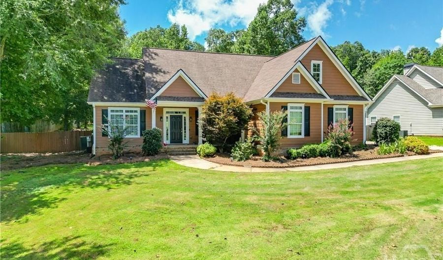 264 Carrington Dr, Athens, GA 30605 - 3 Beds, 2 Bath