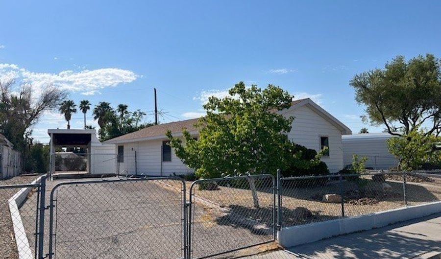 1215 Paiute Dr, Boulder City, NV 89005 - 3 Beds, 2 Bath