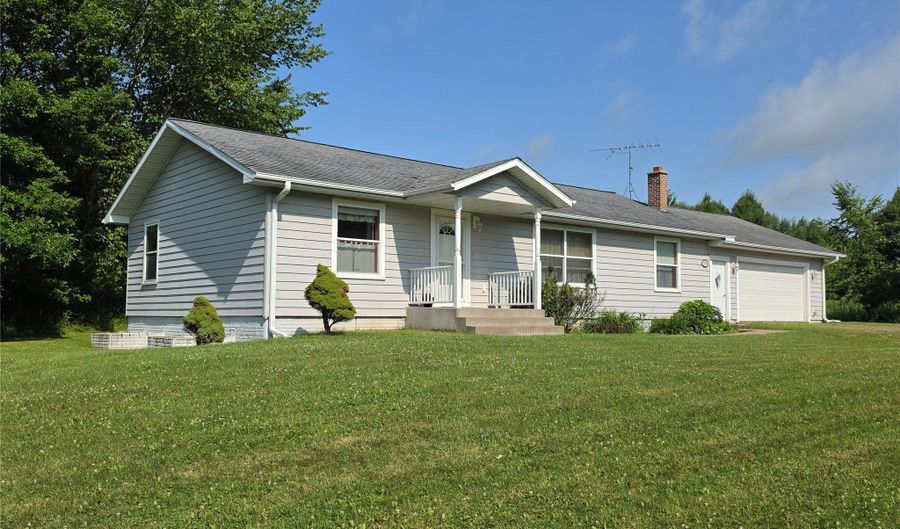 1209 132nd Street Ave B, Amery, WI 54001 - 5 Beds, 3 Bath