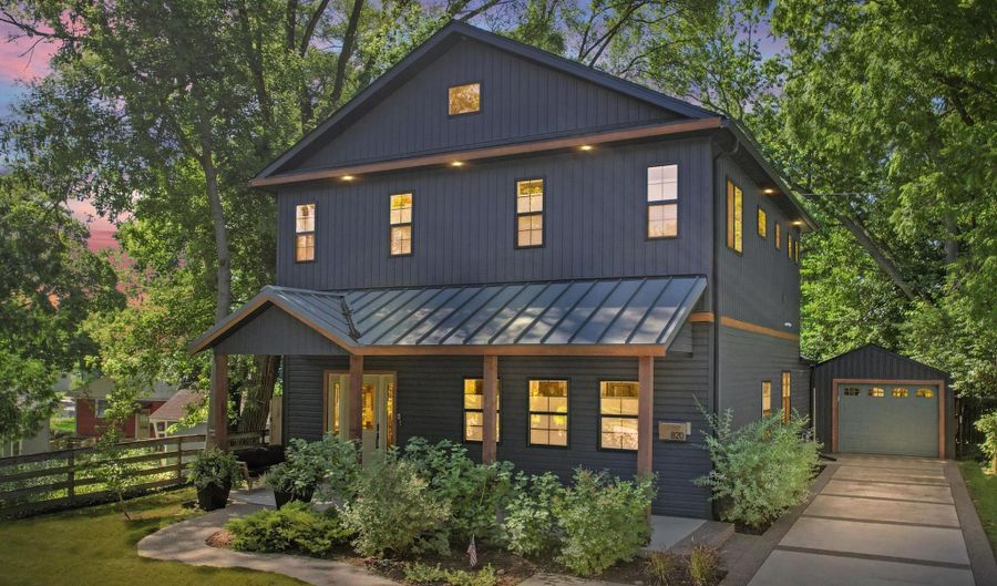 820 Barton Dr, Ann Arbor, MI 48105 - 4 Beds, 3 Bath