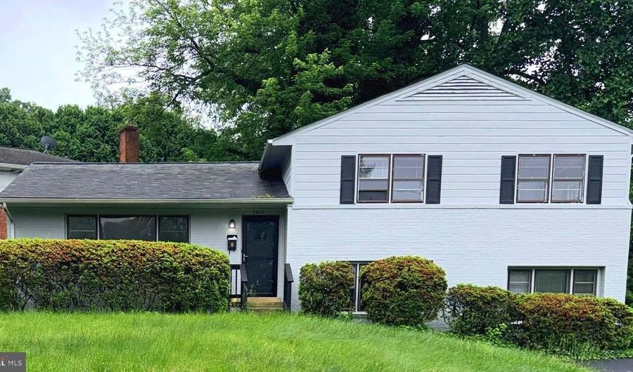 9412 HOLLAND Ct, Bethesda, MD 20814 - 4 Beds, 3 Bath