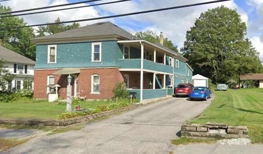 41 Main St, Allenstown, NH 03275 - 5 Beds, 2 Bath