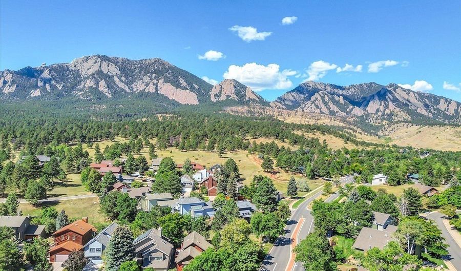 3055 Redstone Ln E, Boulder, CO 80305 - 2 Beds, 2 Bath
