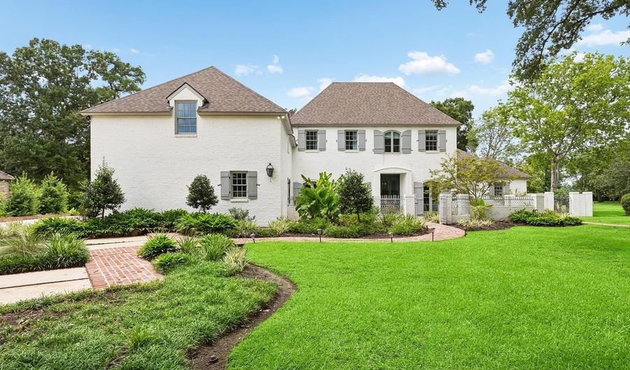 18211 S Mission Hills Ave, Baton Rouge, LA 70810 - 4 Beds, 5 Bath
