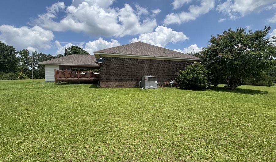 60343 Cotton Gin Port Rd, Amory, MS 38821 - 3 Beds, 2 Bath