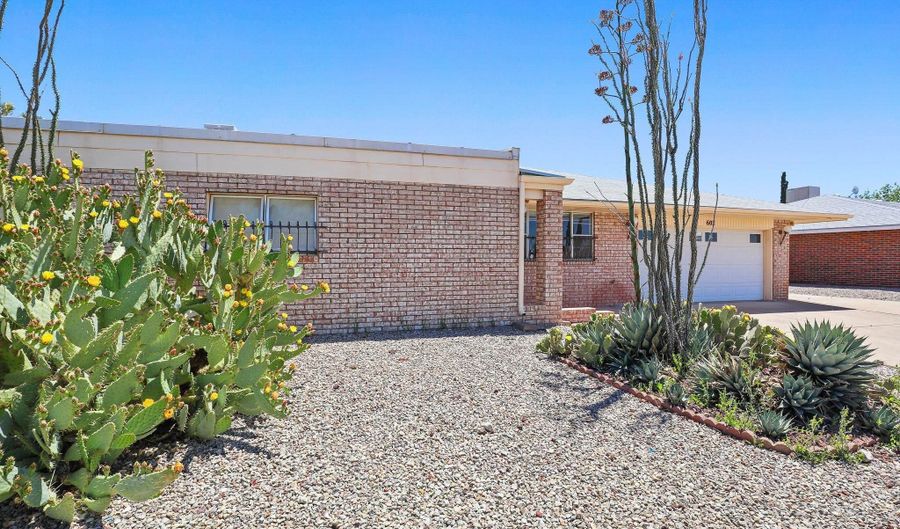602 Sunglow Ave, Alamogordo, NM 88310 - 0 Beds, 3 Bath