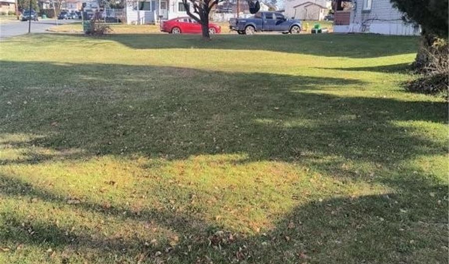 226 N Graham St, Allentown, PA 18109 - 3 Beds, 2 Bath