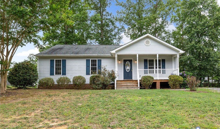 114 Central Pkwy, Aylett, VA 23009 - 3 Beds, 2 Bath