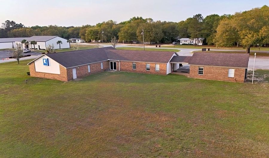 2222 Dothan Rd. 6.902 Acres, Bainbridge, GA 39817 - 0 Beds, 0 Bath