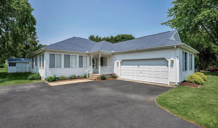 39 CORAL Ln, Frankford, DE 19945 - 2 Beds, 2 Bath
