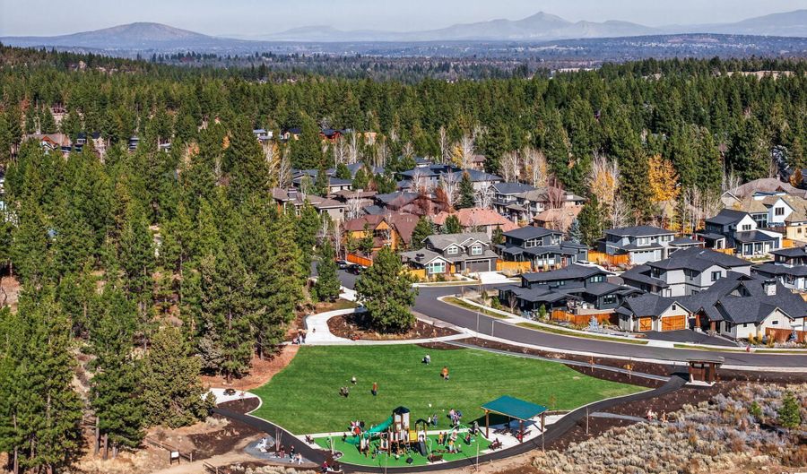 62552 NW Woodsman Loop, Bend, OR 97703 - 3 Beds, 3 Bath