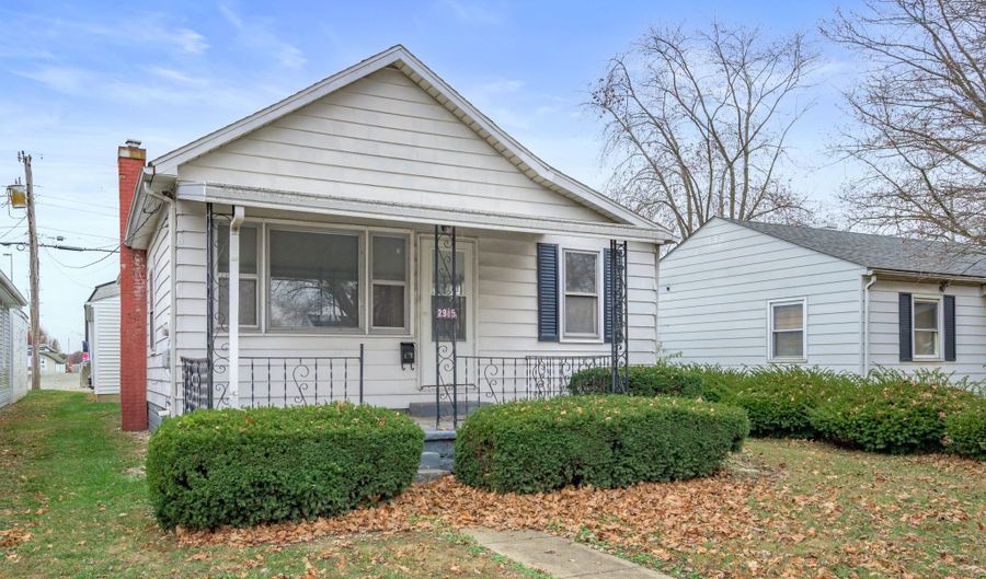 2915 Central Ave, Anderson, IN 46016 - 2 Beds, 1 Bath