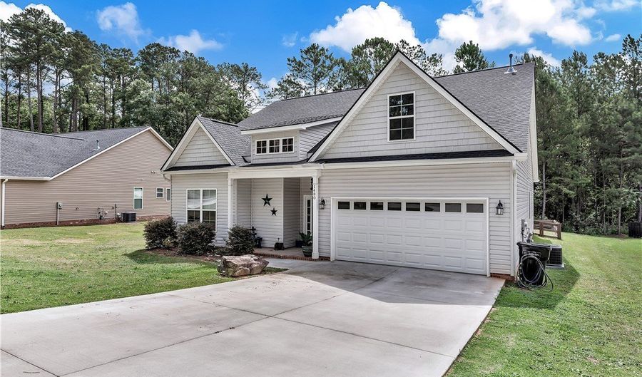 1480 Johanna Cir, Anderson, SC 29621 - 3 Beds, 2 Bath