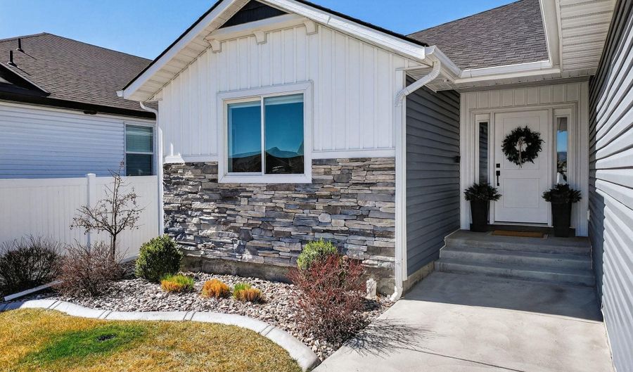 4678 Pahsimeroi, Chubbuck, ID 83202 - 6 Beds, 3 Bath