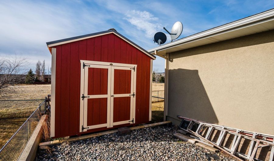 543 N Pinnacle Dr, Buffalo, WY 82834 - 5 Beds, 3 Bath
