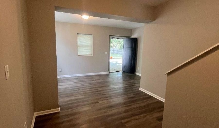 19 UNITED STATES Ave W, Gibbsboro, NJ 08026 - 3 Beds, 1 Bath