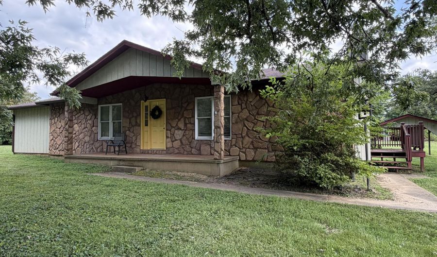 2410 Plum Run Rd, Bardstown, KY 40004 - 3 Beds, 2 Bath