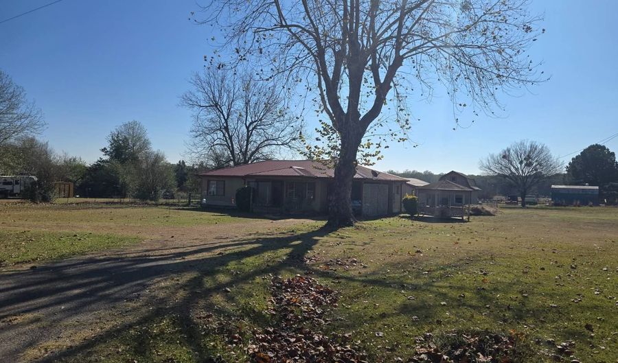 416284 E 1950 Rd, Antlers, OK 74523 - 4 Beds, 2 Bath