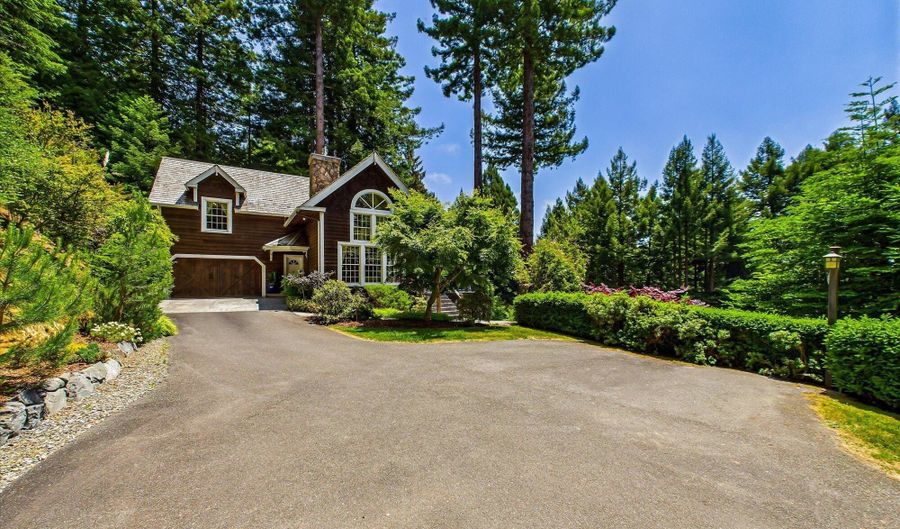 860 Chapman Ct, Arcata, CA 95521 - 2 Beds, 3 Bath