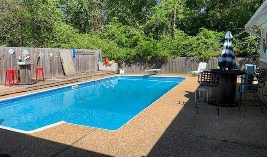 113 Hanover Dr, Brandon, MS 39047 - 3 Beds, 2 Bath