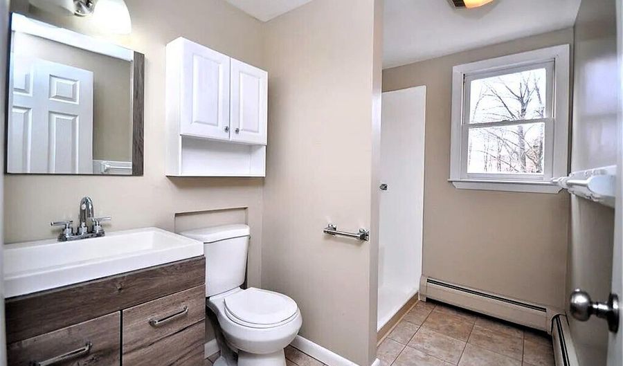 40 Mark St, Bristol, CT 06010 - 4 Beds, 2 Bath
