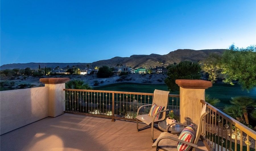 2837 Turtle Head Peak Dr, Las Vegas, NV 89135 - 3 Beds, 4 Bath