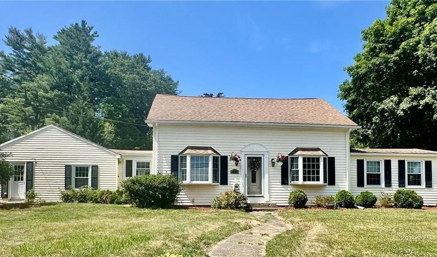 245 S Main St, Coventry, RI 02816 - 3 Beds, 2 Bath