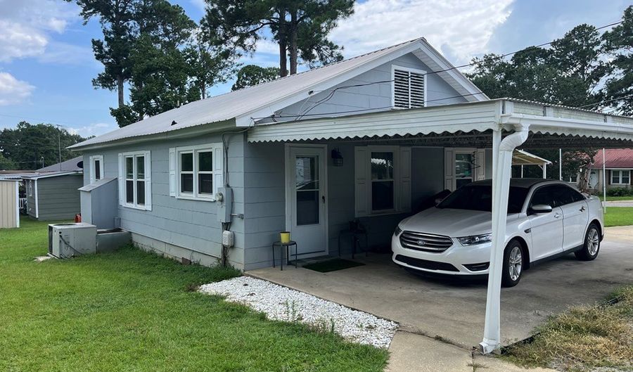 101 Julia Dr, Abbeville, AL 36310 - 3 Beds, 1 Bath