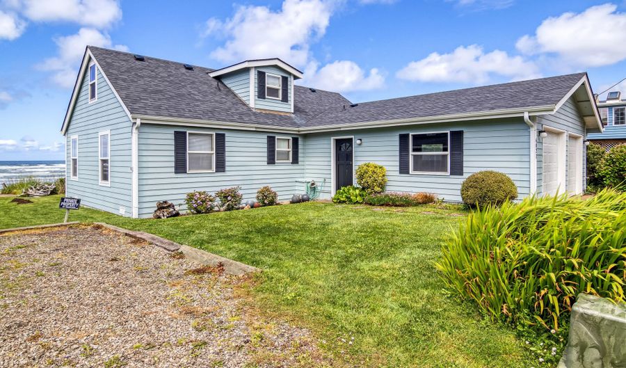 6821 NW Finisterre, Yachats, OR 97498 - 3 Beds, 2 Bath