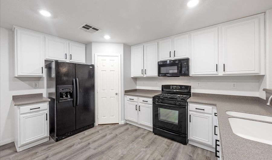 728 Jewel Tower St, Las Vegas, NV 89178 - 3 Beds, 3 Bath