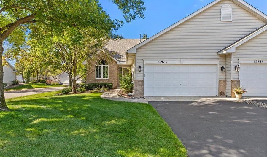 13973 Falcon Ave, Apple Valley, MN 55124 - 4 Beds, 3 Bath