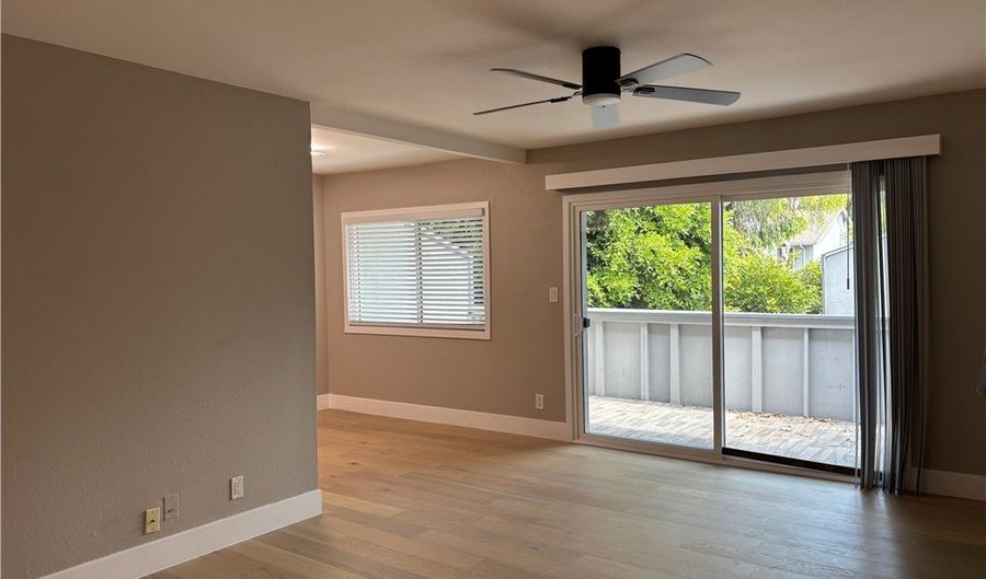 1250 S Brookhurst St 2084, Anaheim, CA 92804 - 2 Beds, 1 Bath