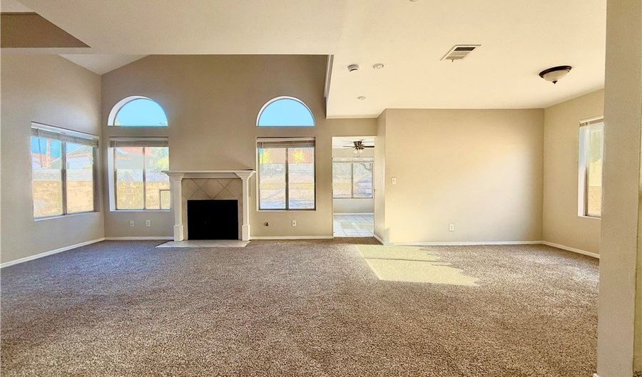 50 Tidwell Ln, Henderson, NV 89074 - 3 Beds, 3 Bath