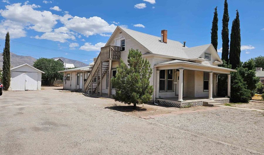 1312 New York Ave, Alamogordo, NM 88310 - 4 Beds, 4 Bath