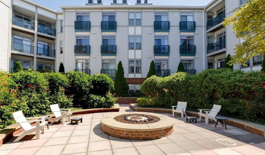 1800 WILSON Blvd 110, Arlington, VA 22201 - 1 Beds, 1 Bath