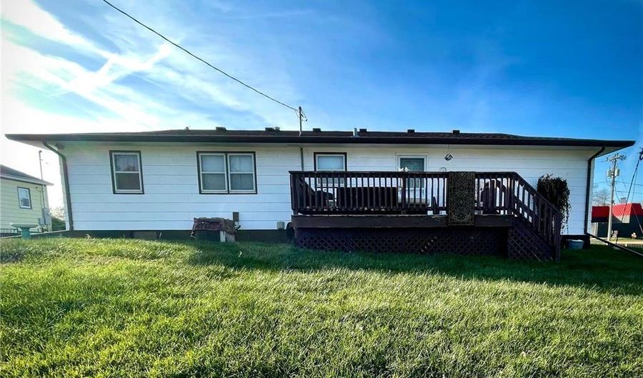 1219 S Newton Ave, Albert Lea, MN 56007 - 3 Beds, 2 Bath