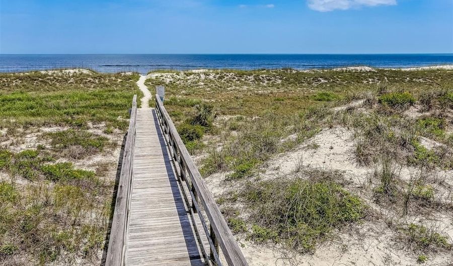 96073 LAZY OAK Way, Amelia Island, FL 32034 - 3 Beds, 3 Bath