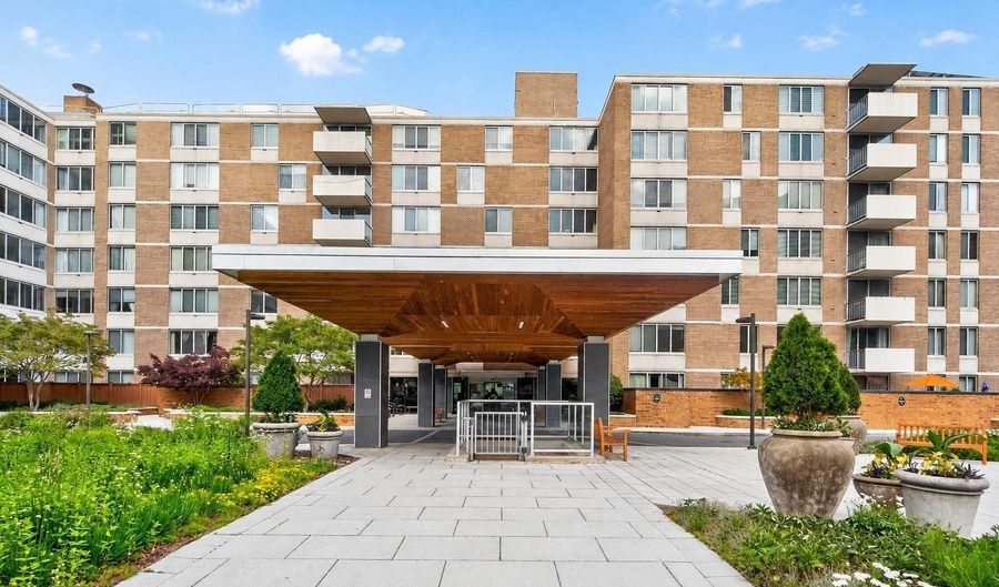 2939 VAN NESS St NW 414, Washington, DC 20008 - 2 Beds, 2 Bath