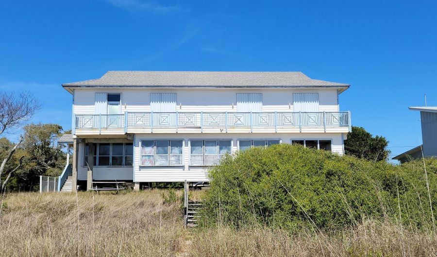 1433 Alligator Dr, Alligator Point, FL 32346 - 4 Beds, 3 Bath
